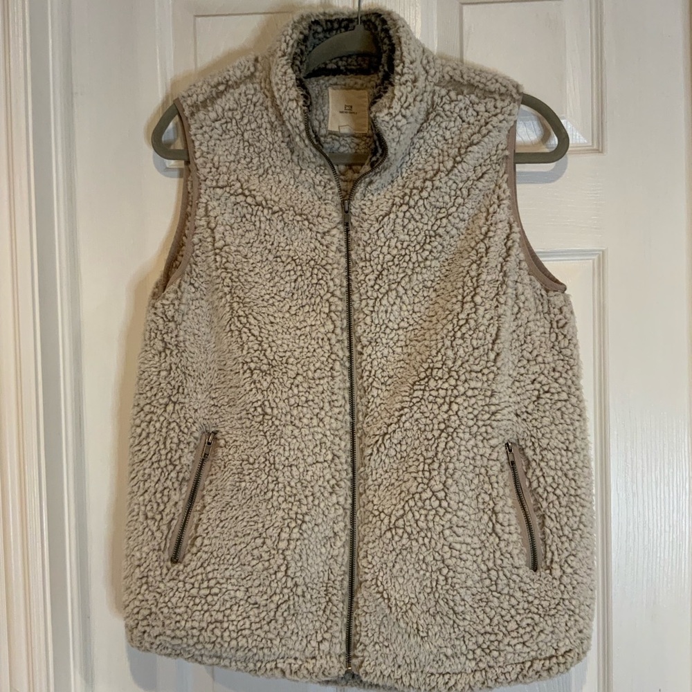 Thread & Supply Sherpa Fleece Vest